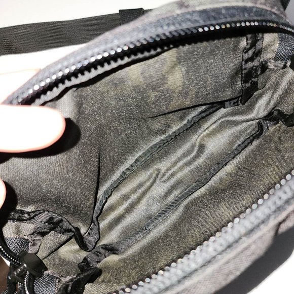 EUC Every Day Carry Fanny Pack by the Recycled Firefighter - Picture 6 of 6